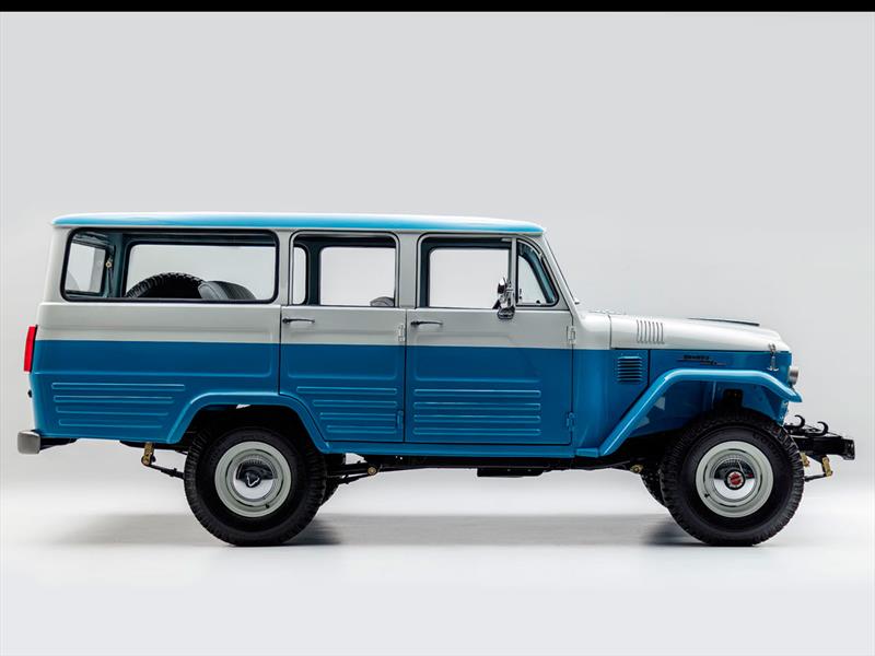 Toyota Land Cruiser  1967