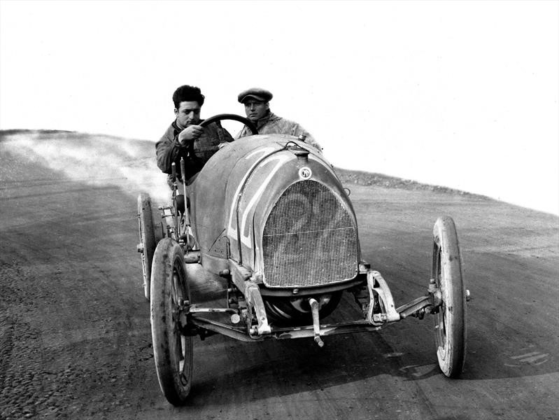 120º aniversario de Enzo Ferrari