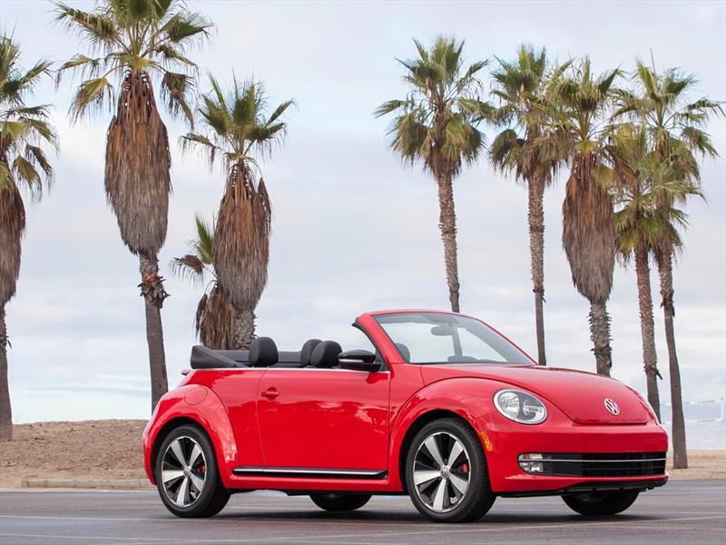 Top 10: Volkswagen Beetle Cabrio 2013