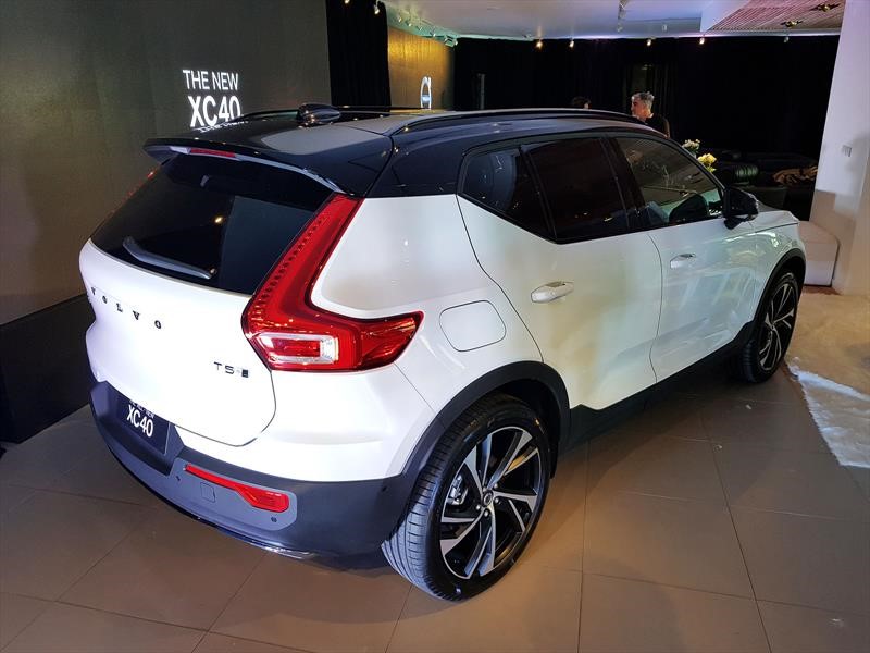 Volvo XC40