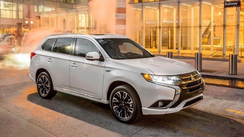 Mitsubishi Outlander PHEV 2019
