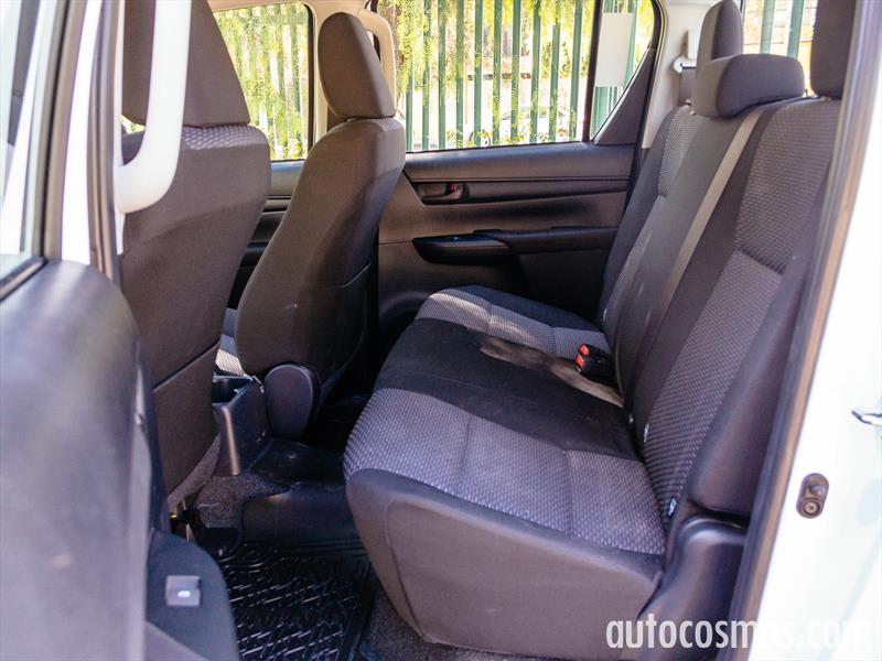 Toyota Hilux 2016