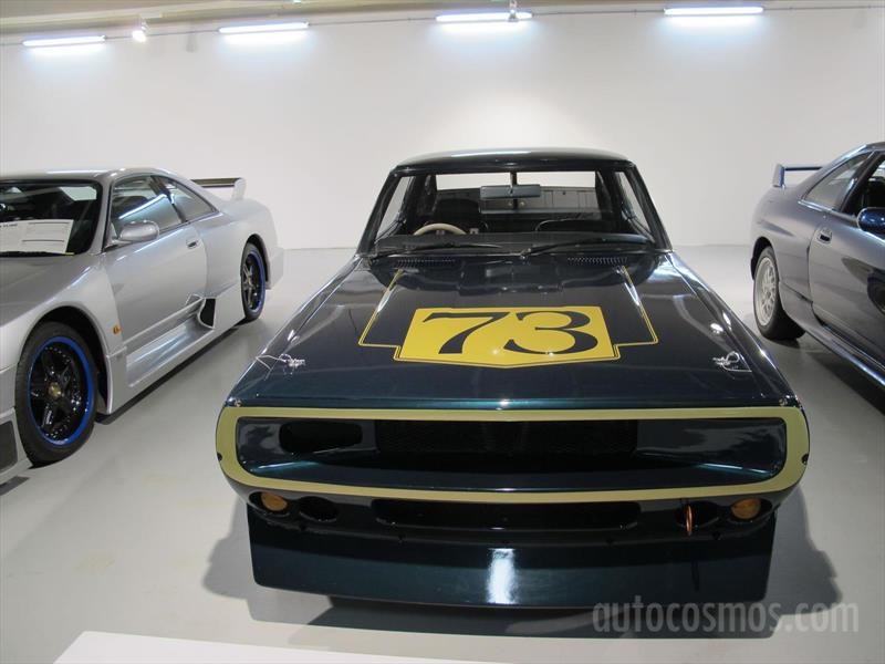 Nissan 80 aniversario - Autos de competencia