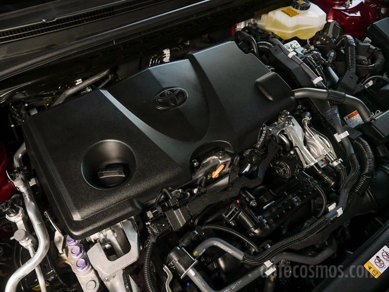 Toyota Camry Híbrido 2019