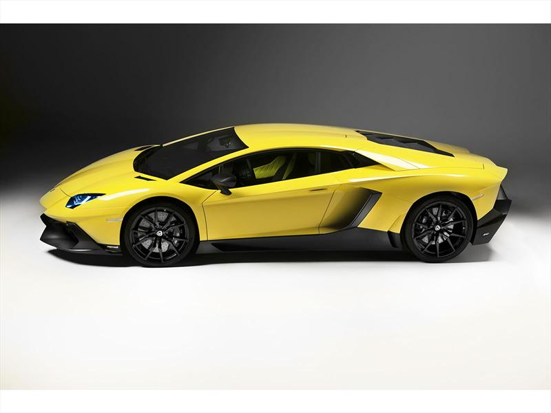 Lamborghini Aventador LP 720-4 50 Anniversario