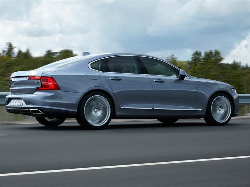 Volvo S90 2017