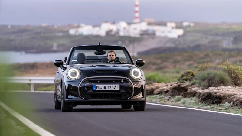 MINI Cooper SE Cabrio