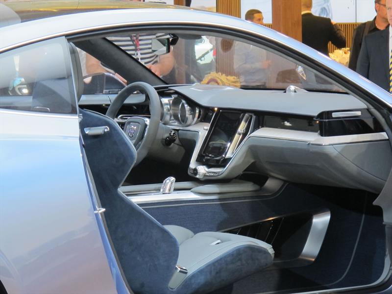 Volvo Concept Coupé se presenta