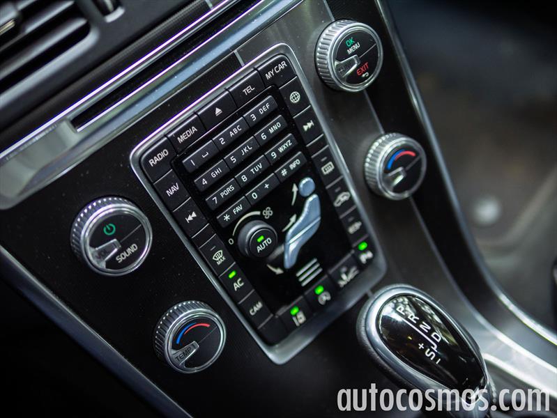 Volvo XC60 2015