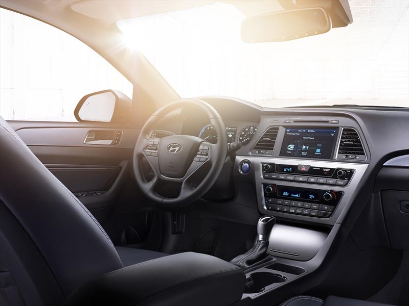 Hyundai Sonata Plug-in Hybrid 2016