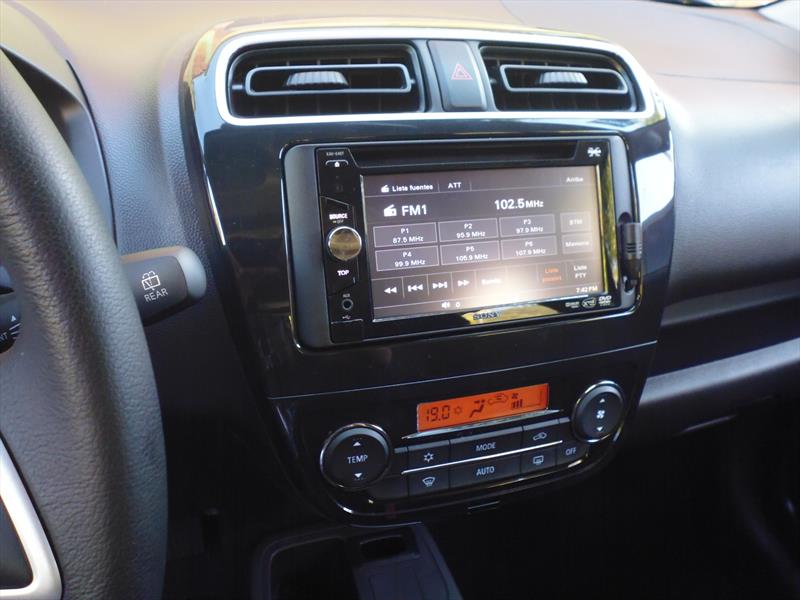 Mitsubishi Mirage 2015