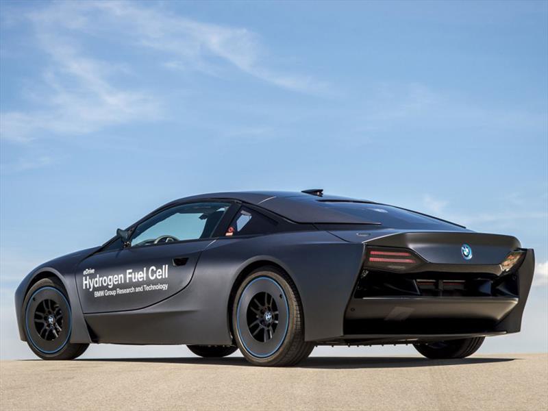 BMW i8 Hydrogen Fuel Cell Concept