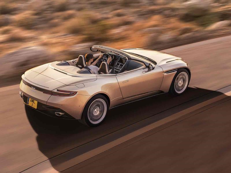 Aston Martin DB11 Volante