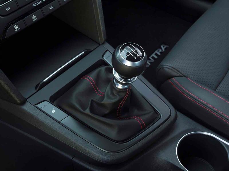 Hyundai Elantra Sport 2017