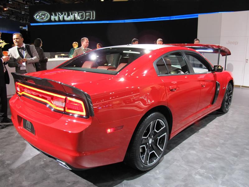 Dodge Charger Redline by Mopar en Detroit 2012
