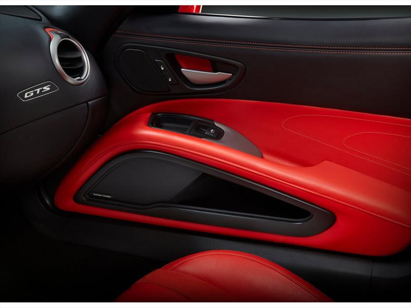 SRT Viper GTS