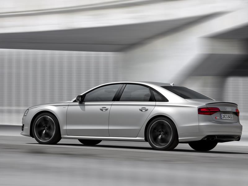 Audi S8 Plus