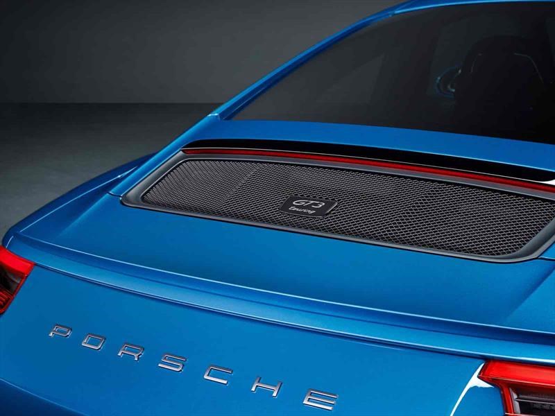 Porsche 911 GT3 Touring Package