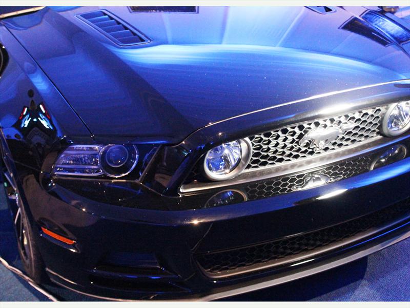 Ford Mustang 2013. Lanzamiento en Chile
