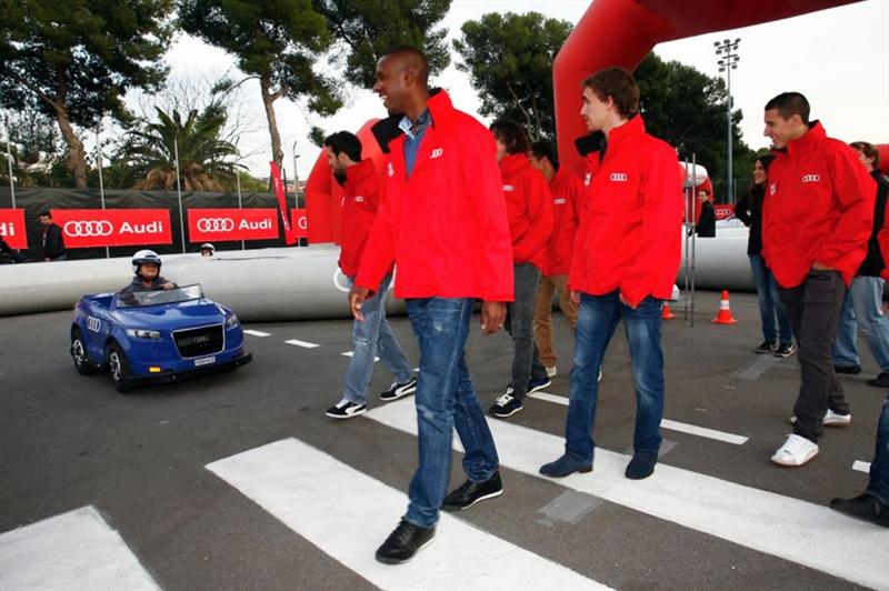 El equipo Barcelona estrena un Audi