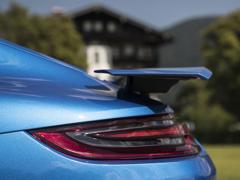 Porsche Panamera 2017