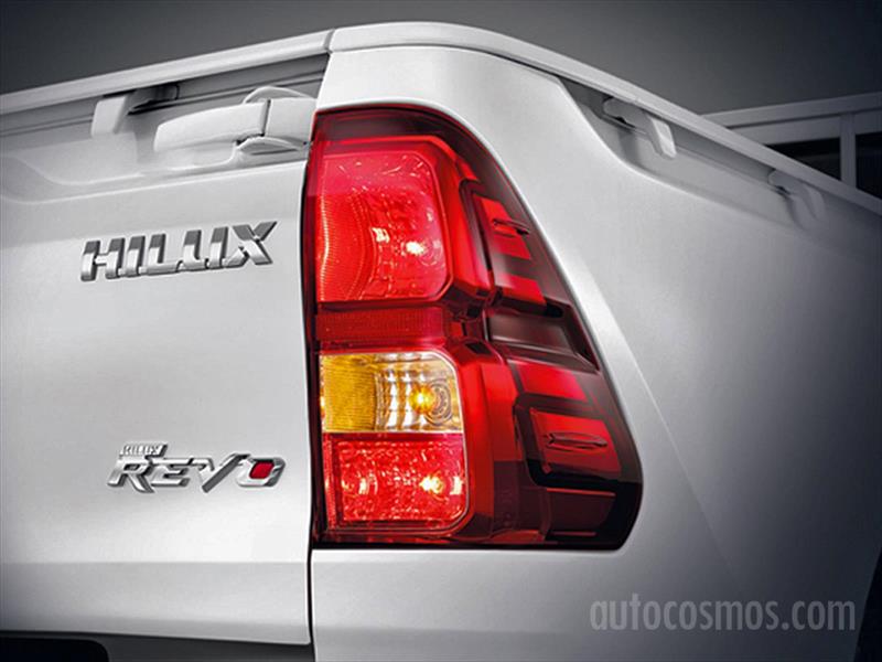Nueva Toyota Hilux Revo 2016