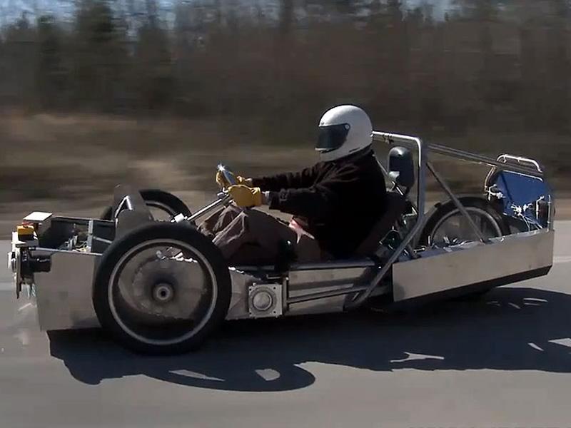 Urbee 2, un auto híbrido en impresión 3D