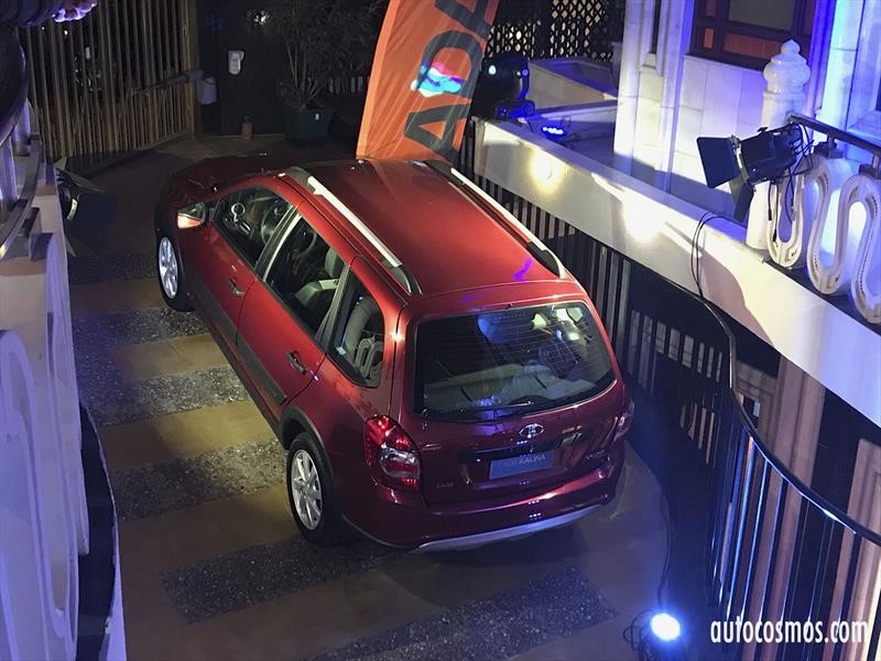 Lada vuelve a Chile