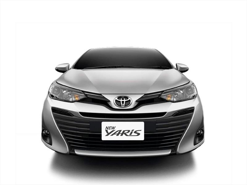 Toyota Yaris Sedán 2018