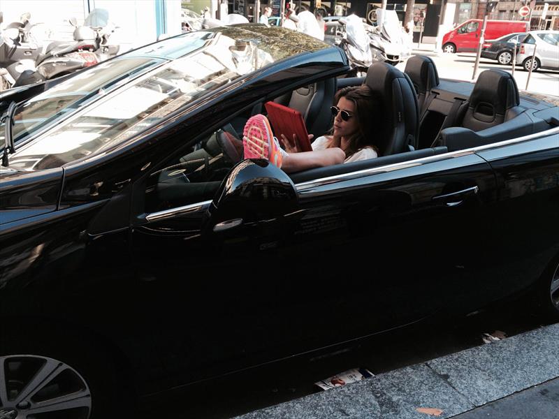 Calu Rivero en el Instagram de Peugeot