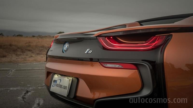 BMW i8 Roadster a prueba