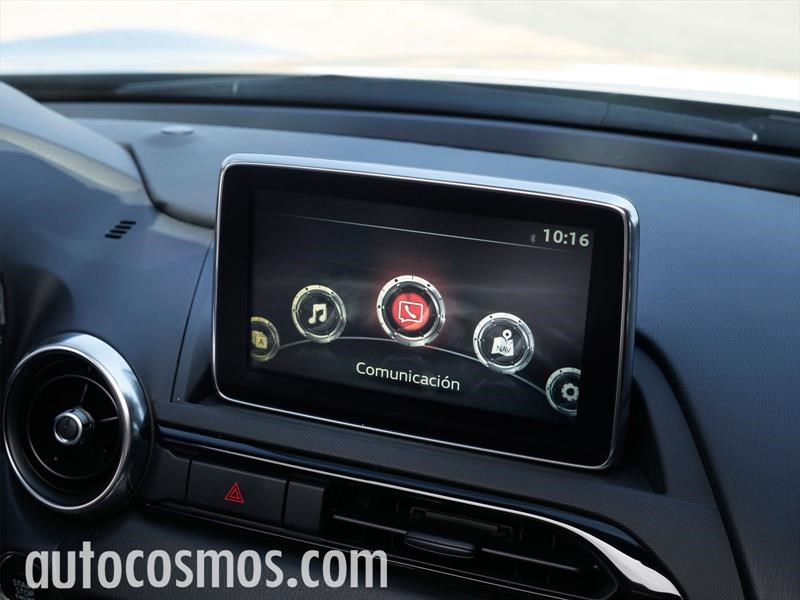 Golf GTI vs Camaro 2.0 T vs MX-5 RF