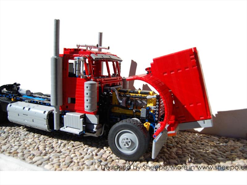 Tráiler construido con piezas de LEGO