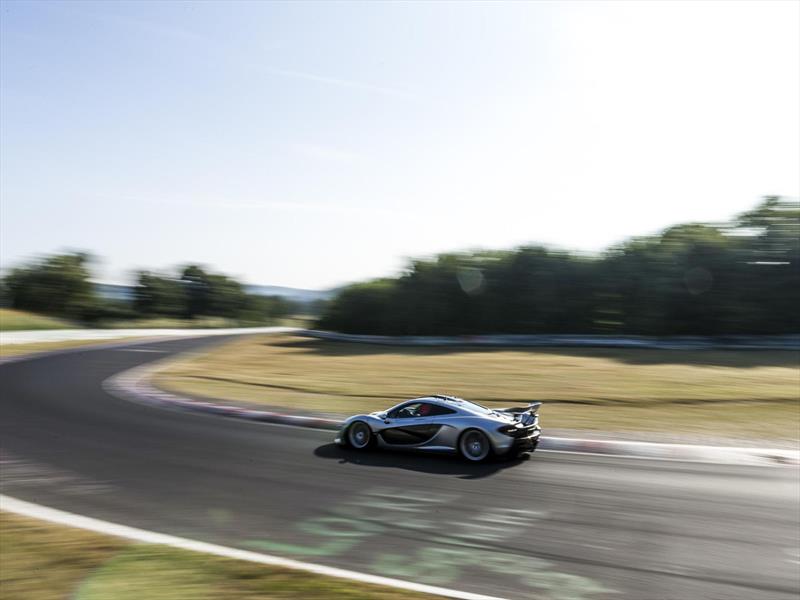 McLaren P1 baja los 7 segundos en Nürburgring