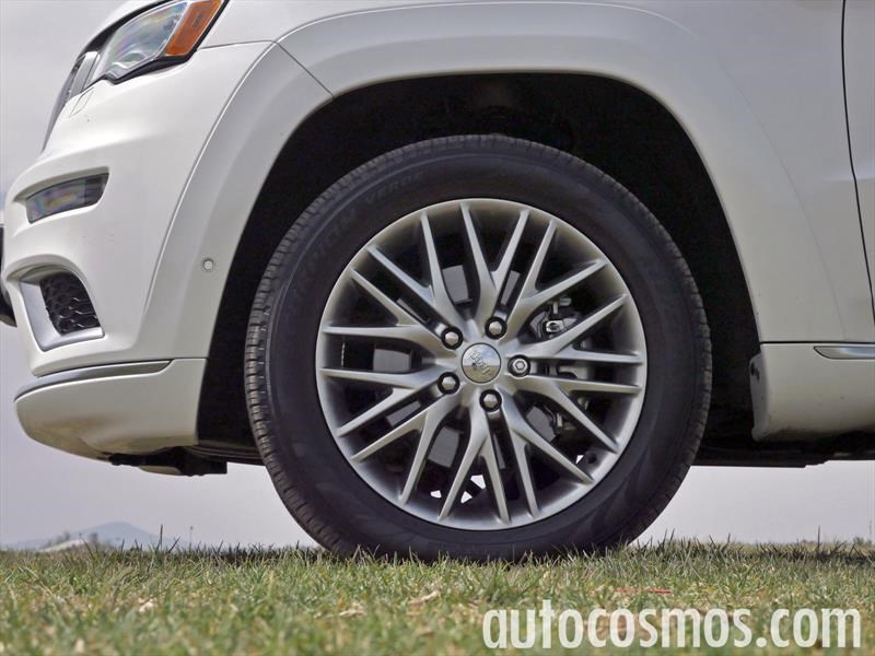 Jeep Grand Cherokee Summit 2017