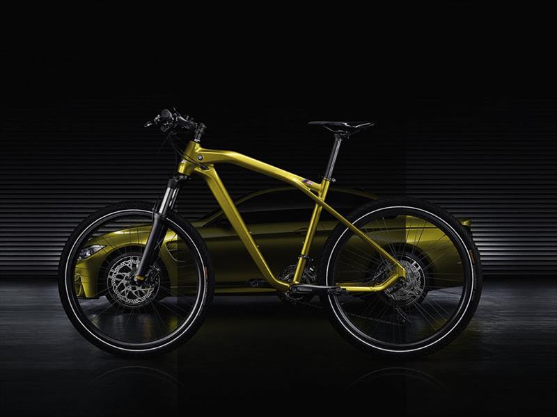 BMW Cruise M-Bike