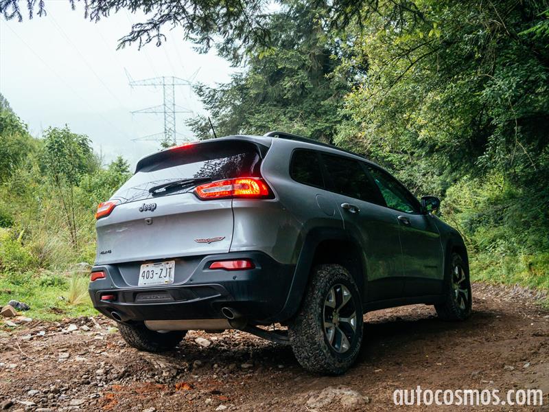 Jeep Cherokee Trailhawk 2015