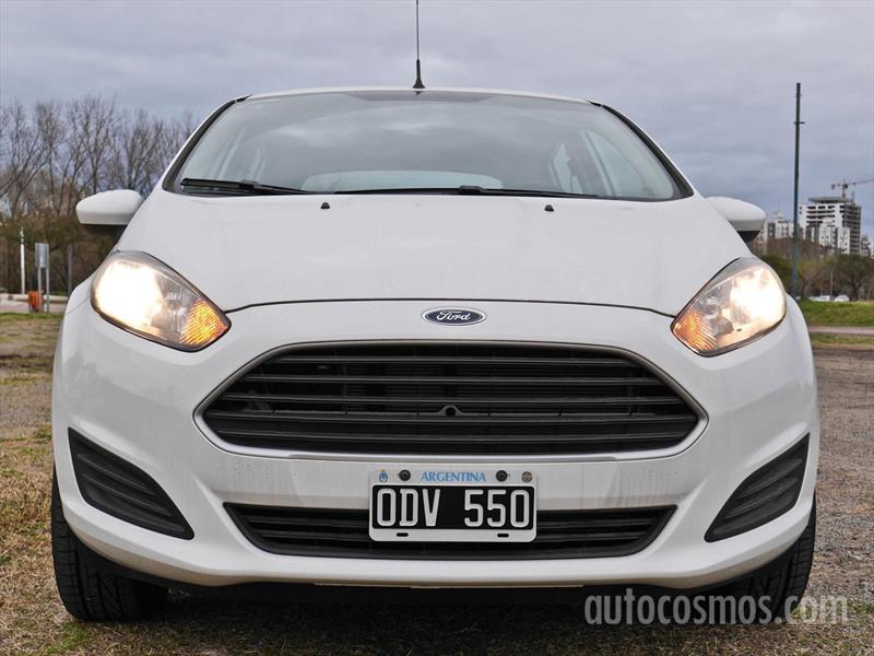 Ford Fiesta Kinetic hecho en Brasil a prueba