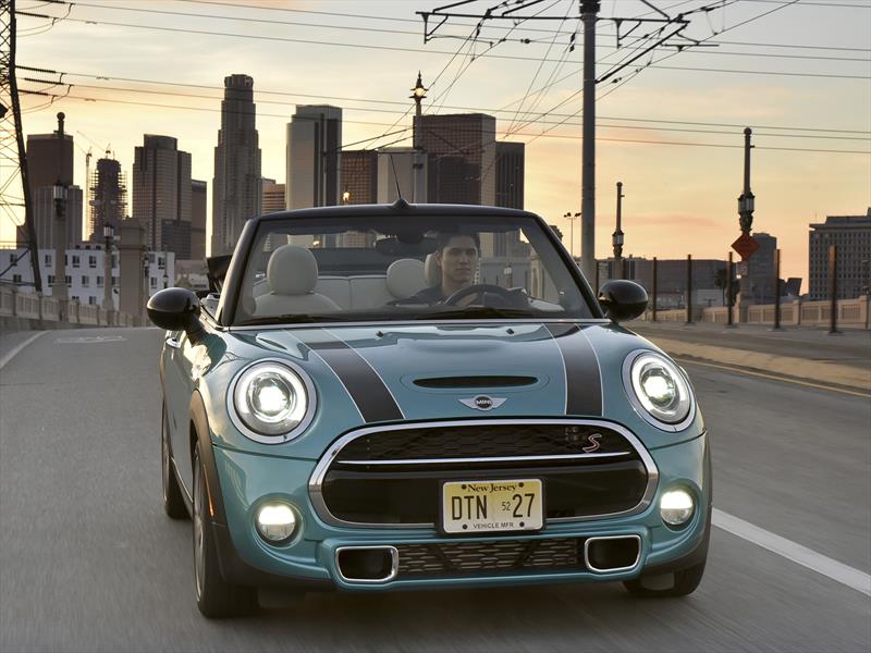 MINI Convertible 2017