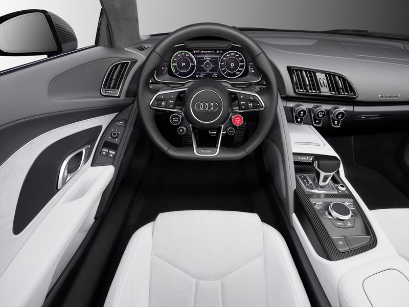 Audi R8 e-tron piloted driving concept