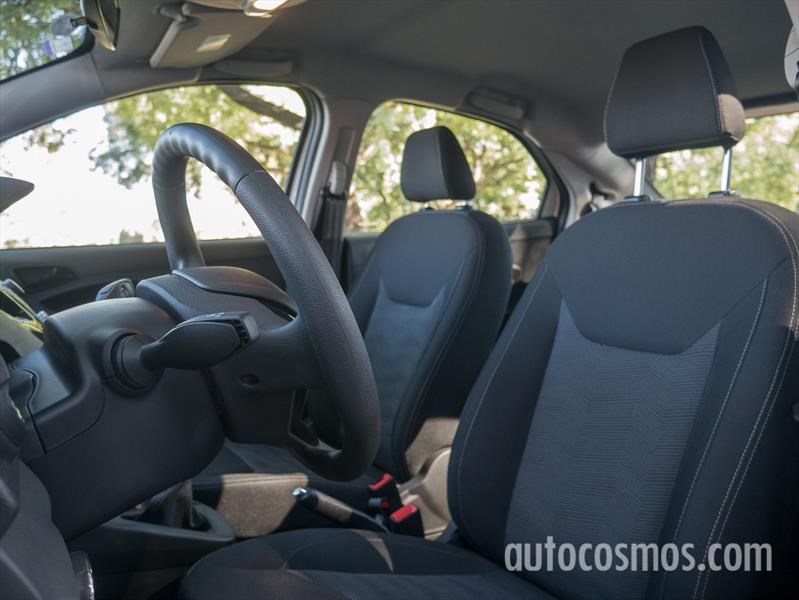 Ford Ka+ (sedán) a prueba