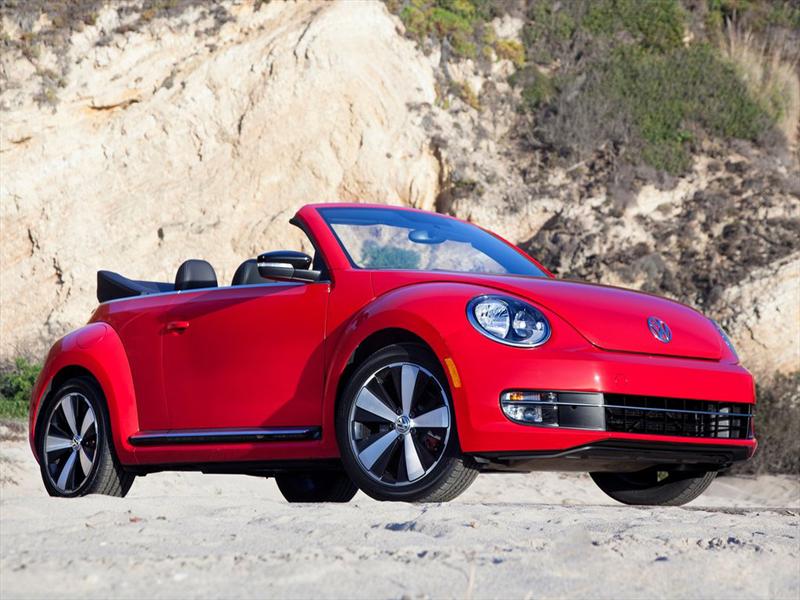Top 10: Volkswagen Beetle Cabrio 2013