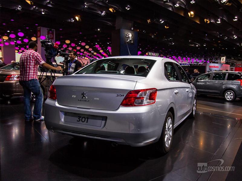 Peugeot 301 2013 en París