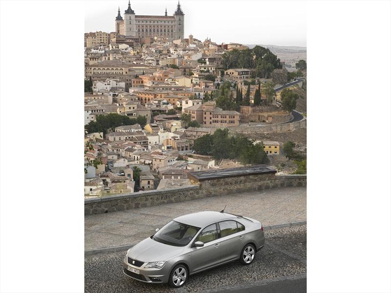 SEAT Toledo 2013, primer contacto en España