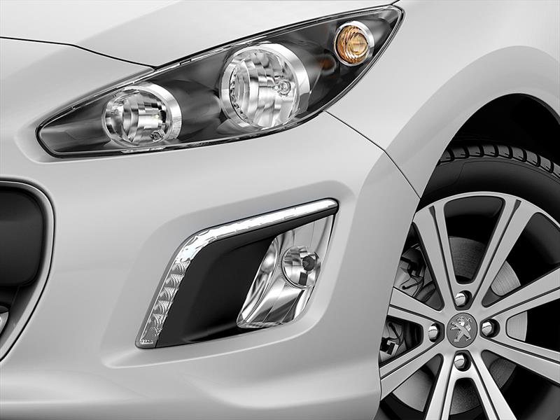 Peugeot 308 Roland Garros