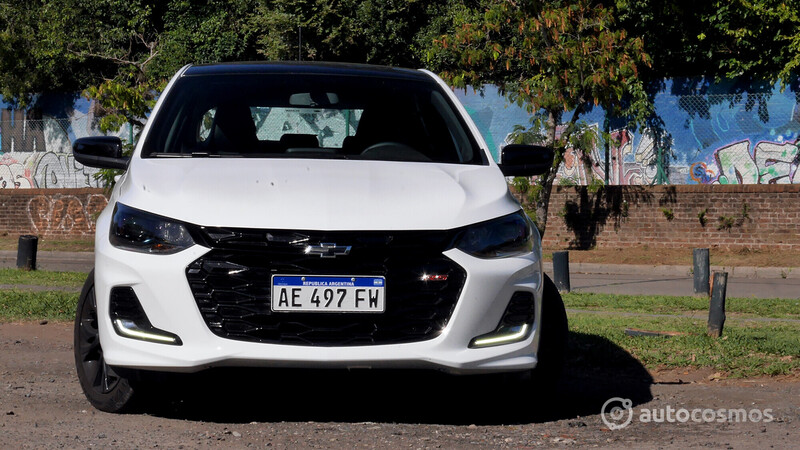 Test Chevrolet Onix RS 1.0T manual