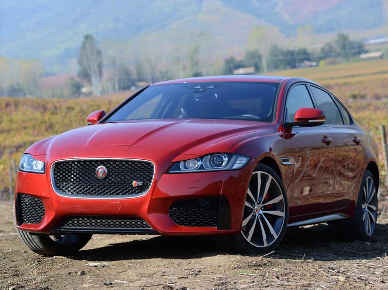 Jaguar XF 2016