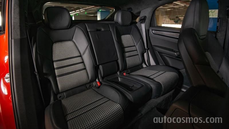 Porsche Cayenne Turbo Coupé