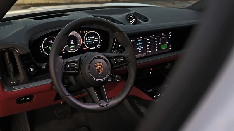 Porsche Cayenne estrena novedades en Shanghái
