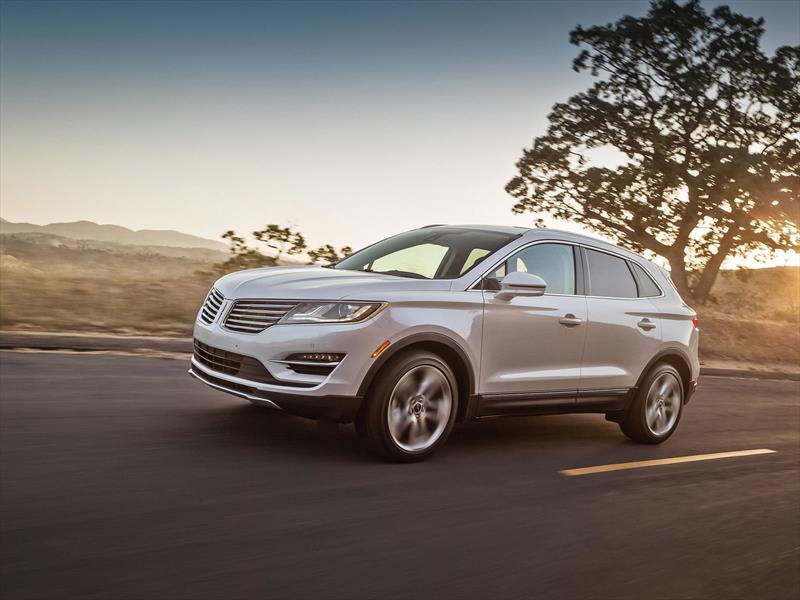 Lincoln MKC 2015